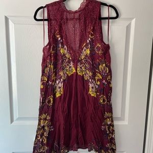 Free People small dress with lace button collar
